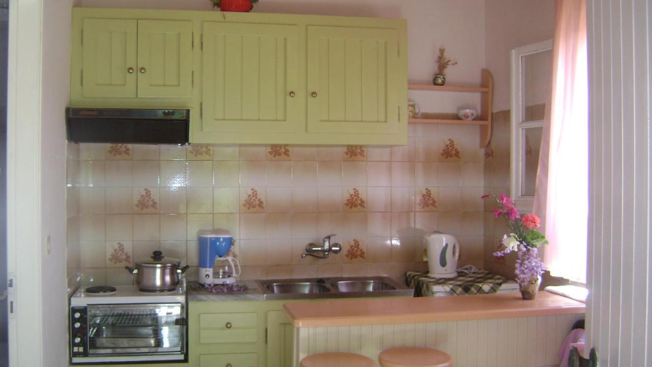 Ferienwohnung Errika Ypsos Exterior foto
