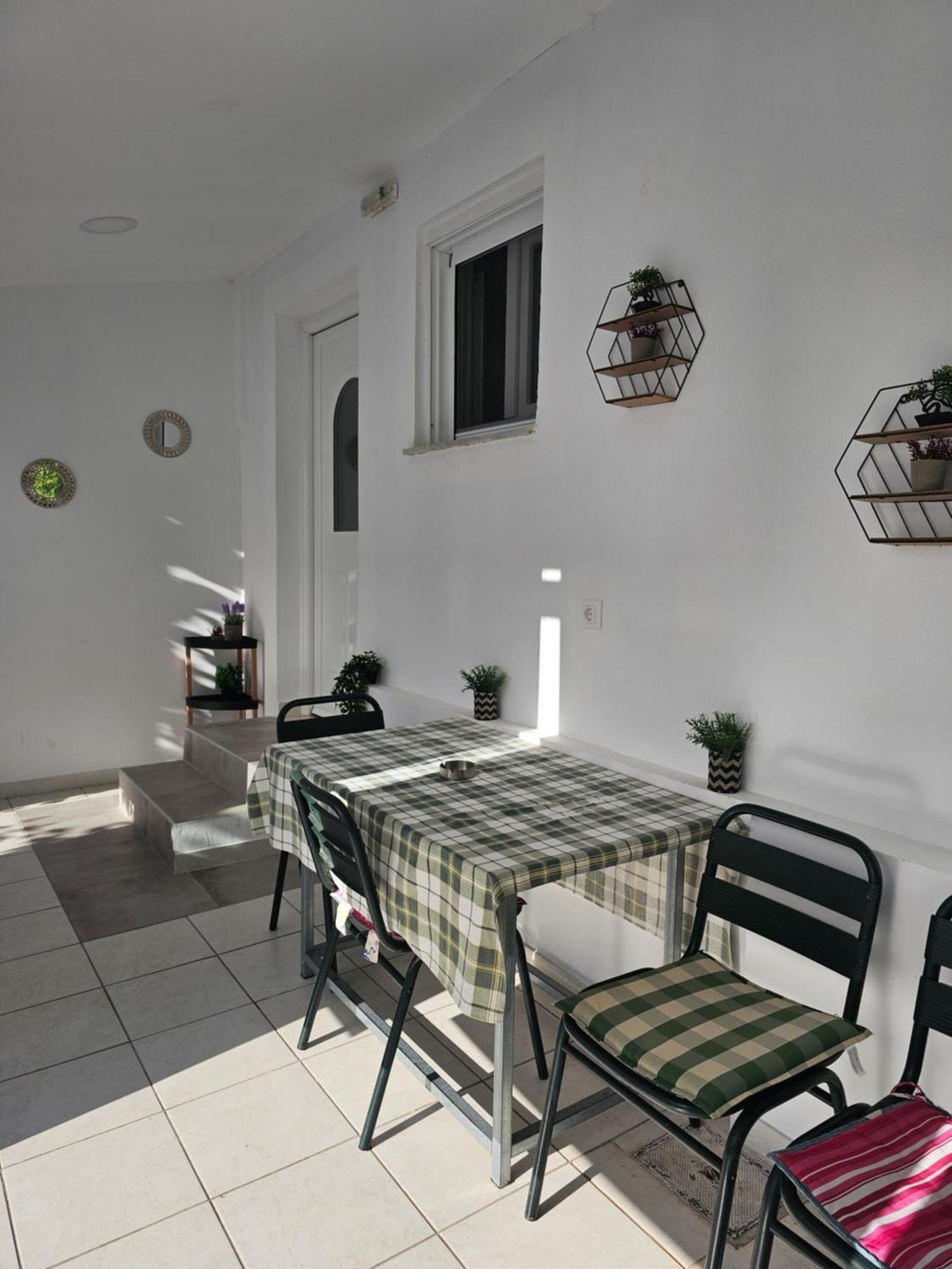 Ferienwohnung Errika Ypsos Exterior foto