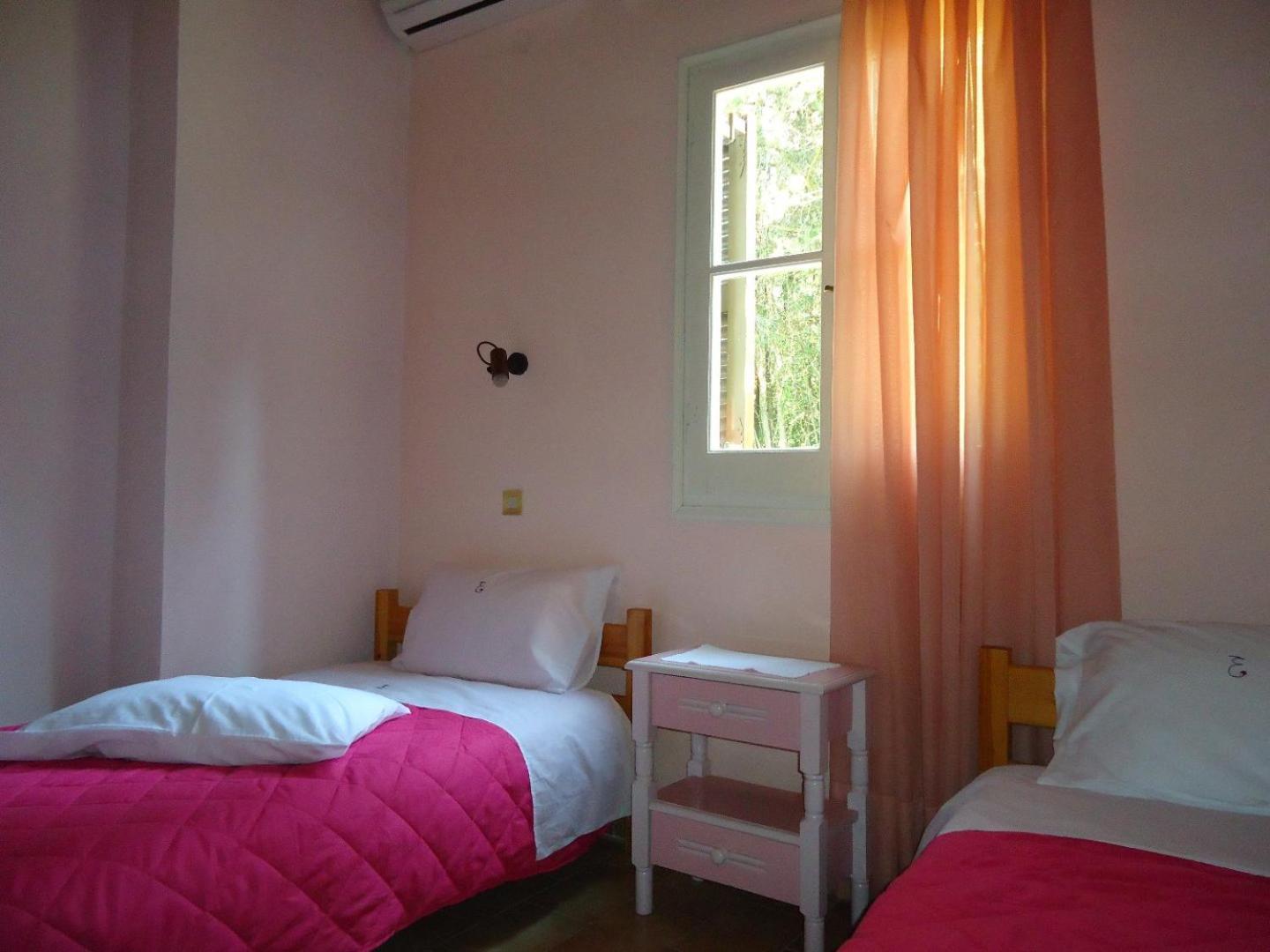 Ferienwohnung Errika Ypsos Exterior foto